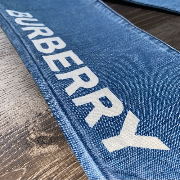 NWT Burberry Toddler Uni-Sex Japanese Denim Jeans - Picture 3 of 11